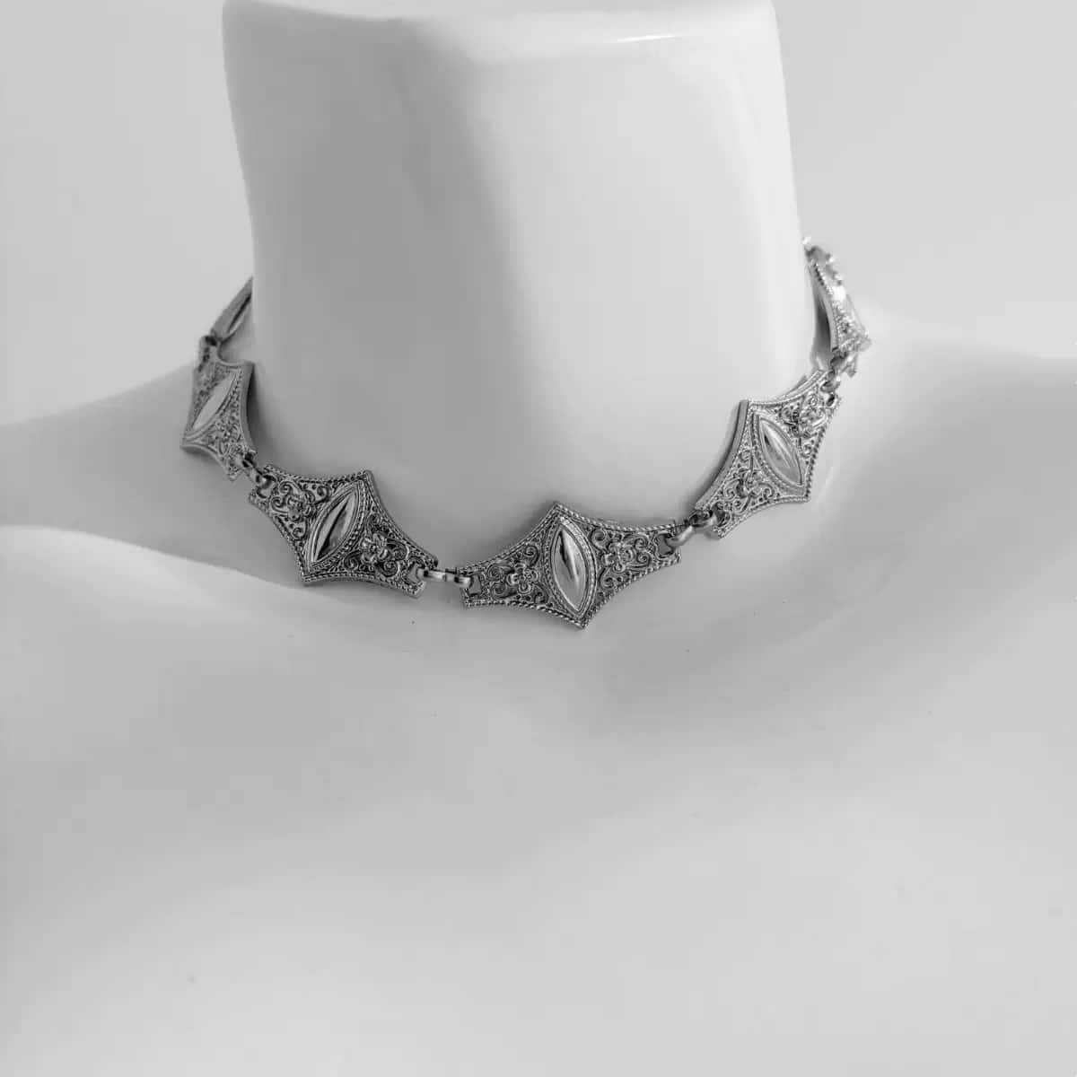 Colar Choker Étnico Boêmio Hip - Ethnic Fashion Wear For Women avaliação e preço