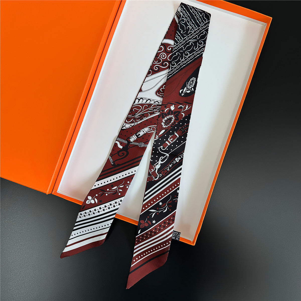Lenços de seda finos e estreit - Ethnic Fashion Collection avaliação e preço